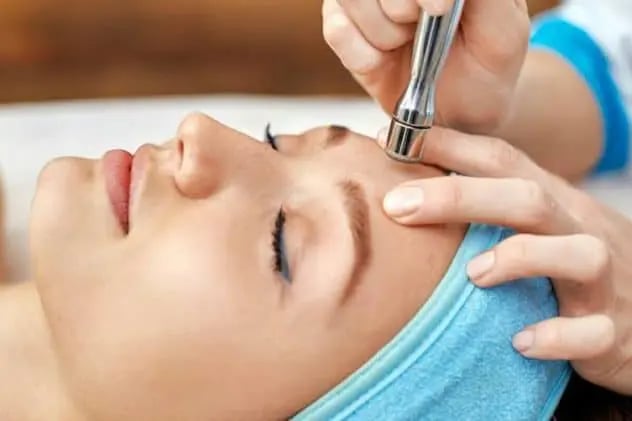 Microdermabrasion-in-Houston-Texas-632x421-1